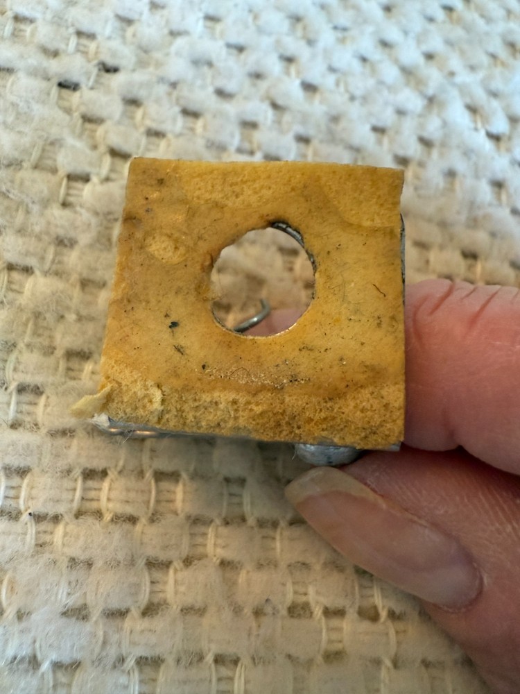 Vintage Wire Flipper Rest