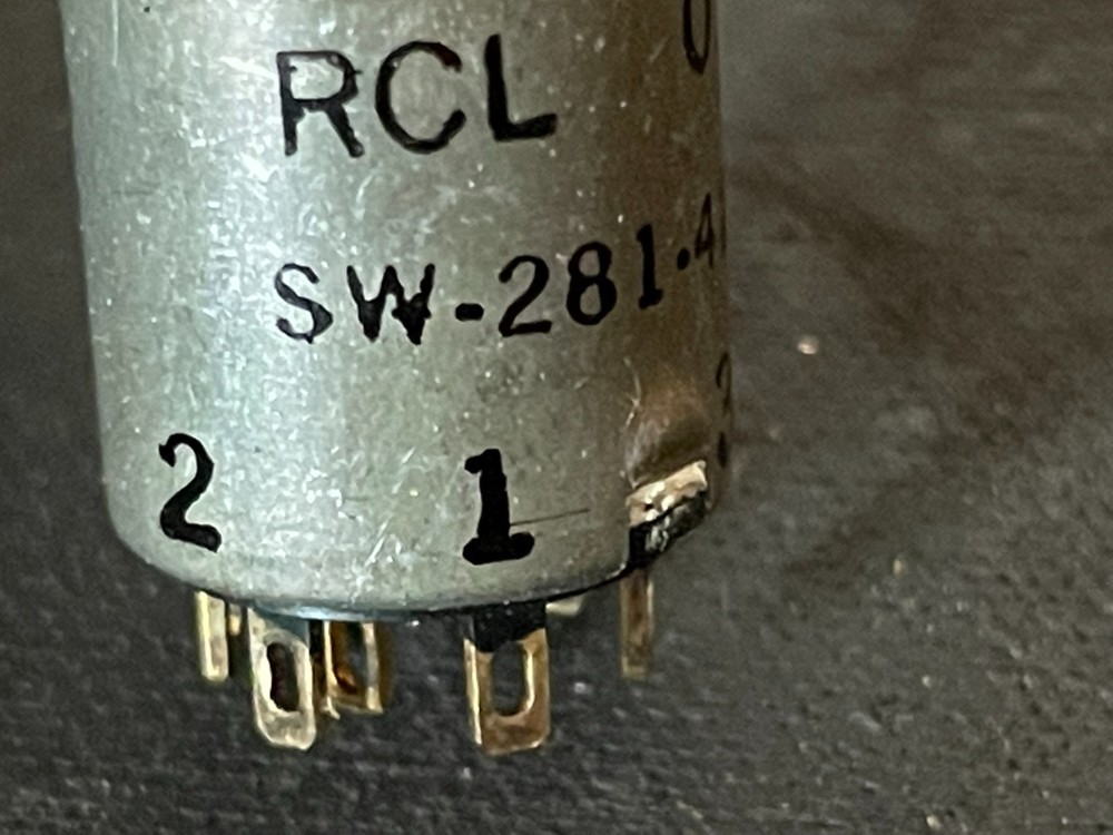 Round Switch Toggle RCL SW-281-42