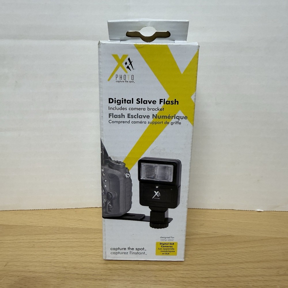 DIGITAL SLAVE FLASH with Bracket for Digital DSLR Camera