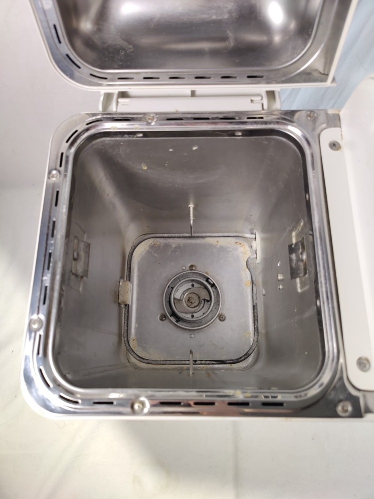 Pillsbury Model 1025 Automatic Bread and Dough Maker Tested