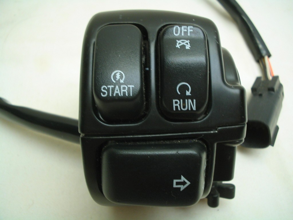 Right Handlebar Control Switch Pack Start Run Turn - Harley Softail Dyna & Other