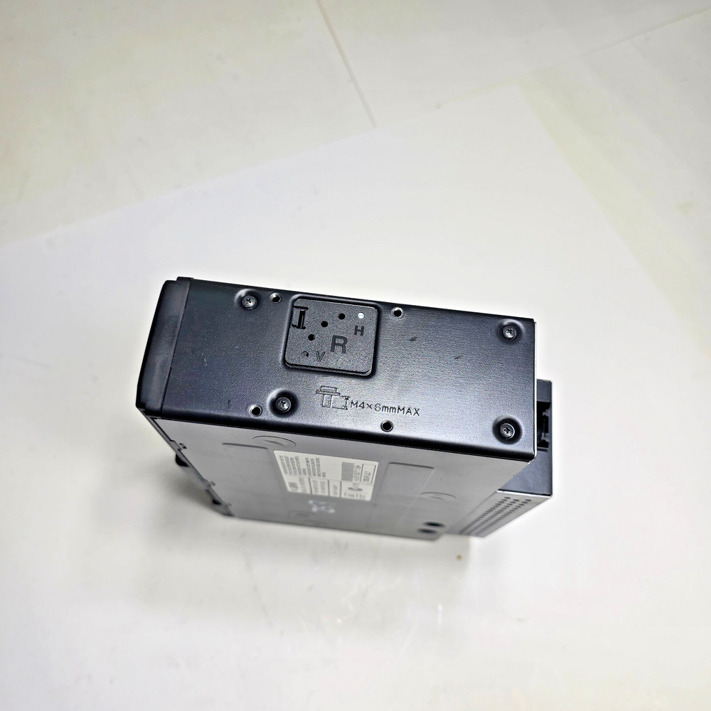 BMW E81 E82 E87 E88 E90 E91 E92 E93 6 DISC CD CHANGER NO MAGAZINE 9119707-01 OEM