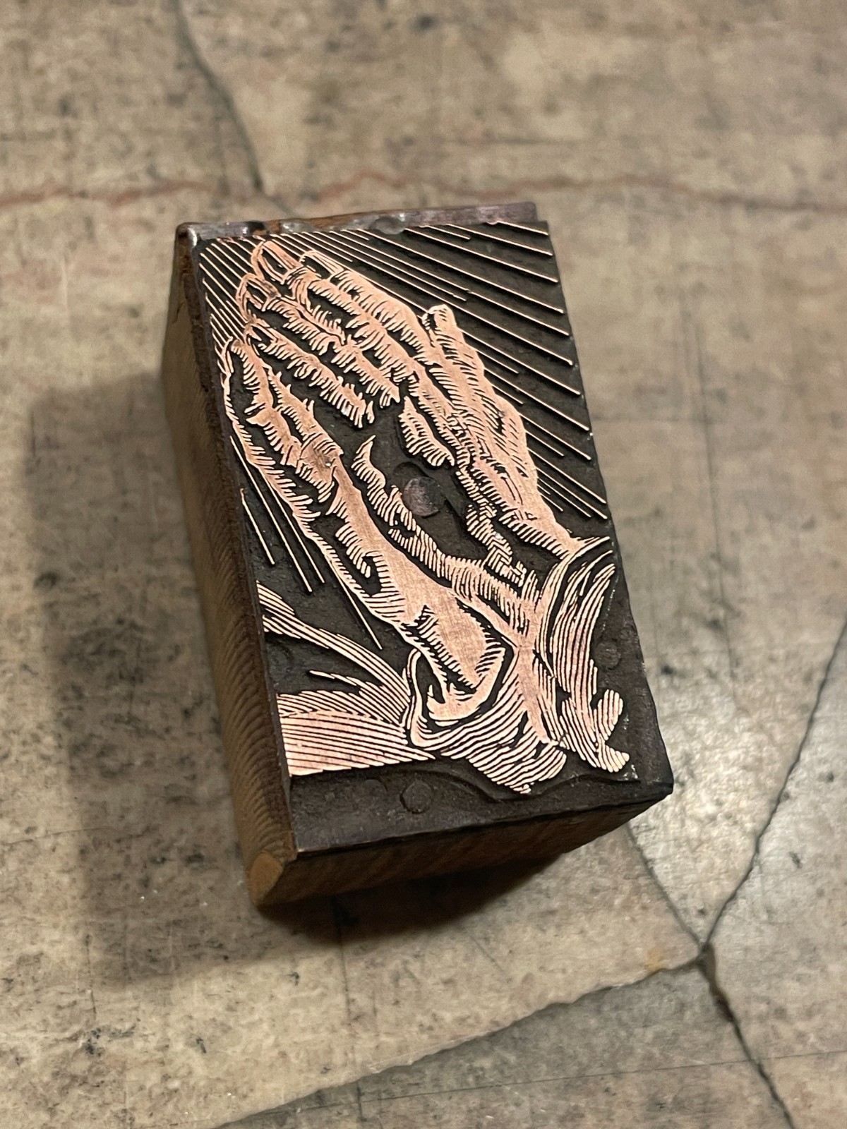 Printing Letterpress Printers Block Praying Hands Antique Copper (1560)