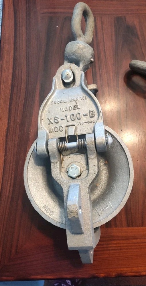 Sherman & Reilly XS-100-B Universal Stringing Block