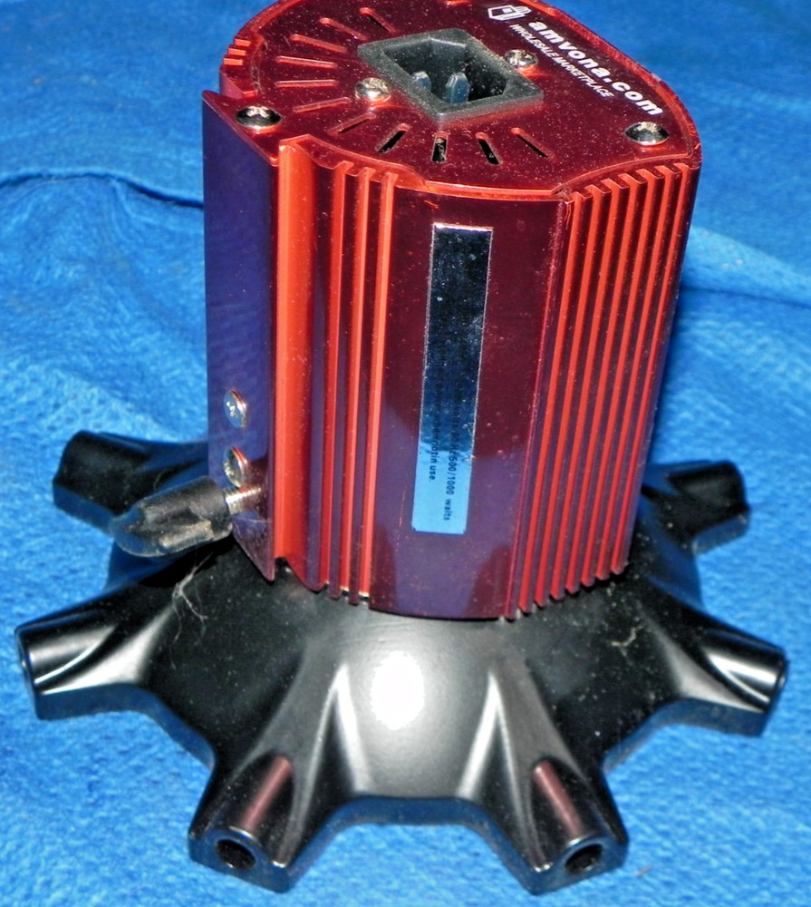 DYNAPHOS STUDIO LIGHT - NEVER USED - LIGHT HEAD ONLY - AS PICTURED