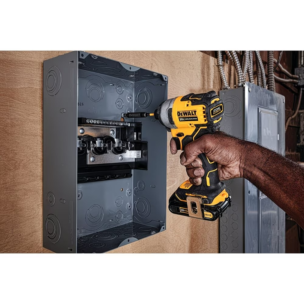 DEWALT ATOMIC 20V MAX*Impact Driver Cordless Compact,1/4-InchToolOnly (DCF809B)