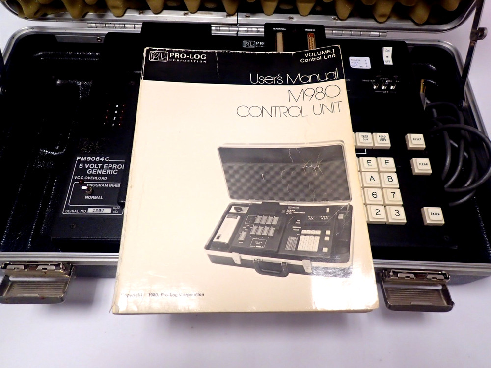 VINTAGE PRO-LOG M980 PROM PROGRAMMER/MICROPROCESSOR-BASED DEVICE PROGRAMMER