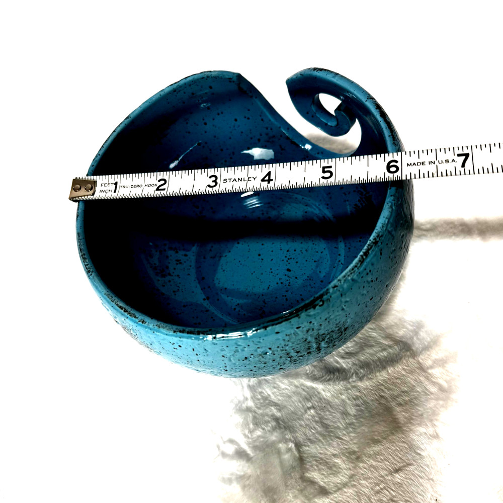 Handmade Rustic Turquoise Ceramic Round Sewing Tools Organizer/Knitting Yarn Bow