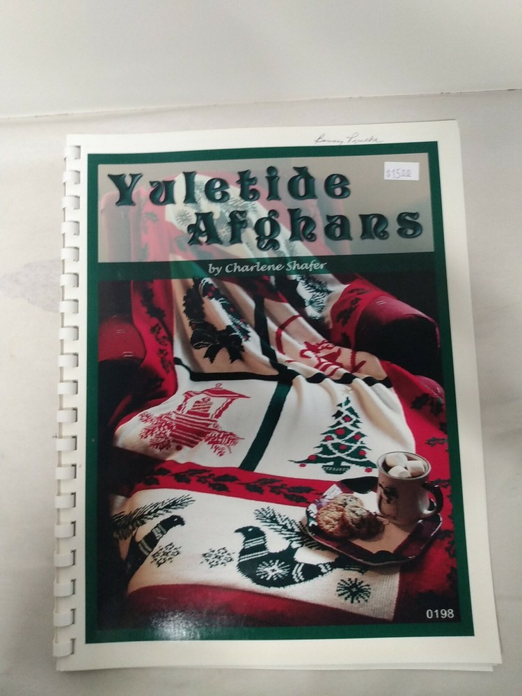 3 Christmas knitting pattern books