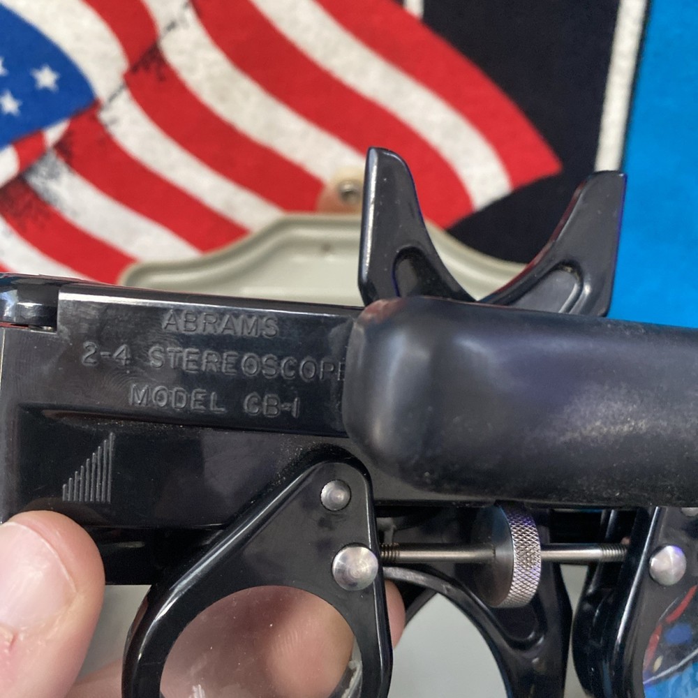 ABRAMS STEREOSCOPE Model CB-1 2-4 Viewer BLACK w CASE EUC