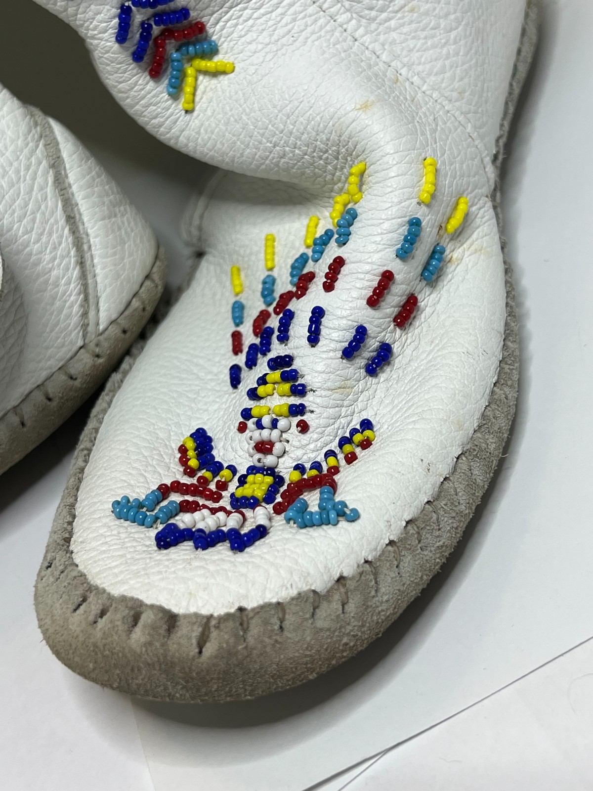 Native American - Vintage Handmade Leather Taos Powwow Moccasin Boots