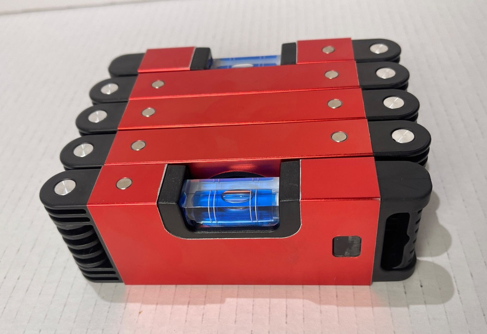 Saker 28" Foldable Level Tool, Multi-Angle Measuring & Precise Leveling Tool