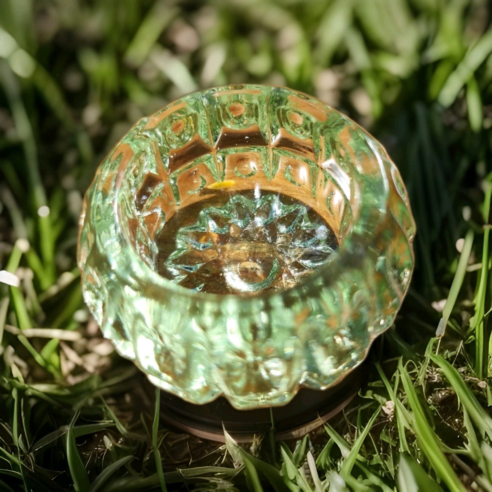 Key Lime Salt Dip 1 1/2" UV Shine Piink Westmoreland Mould Wilkerson Glass