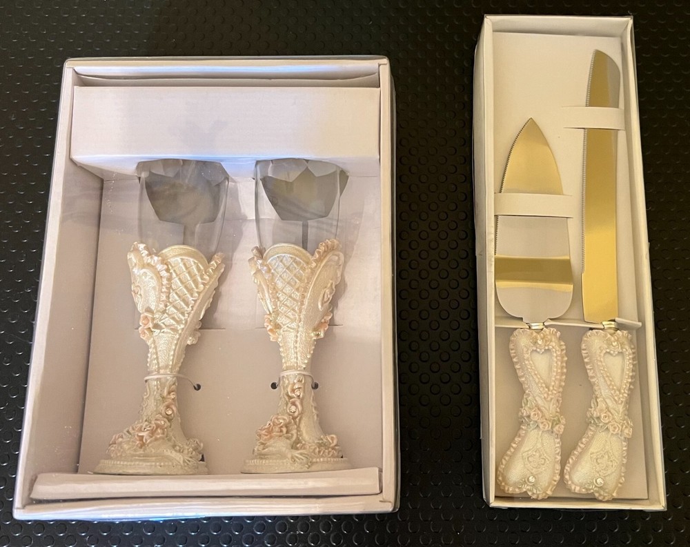 Wedding Celebration Server Set and Goblets Rose Bead Poly New