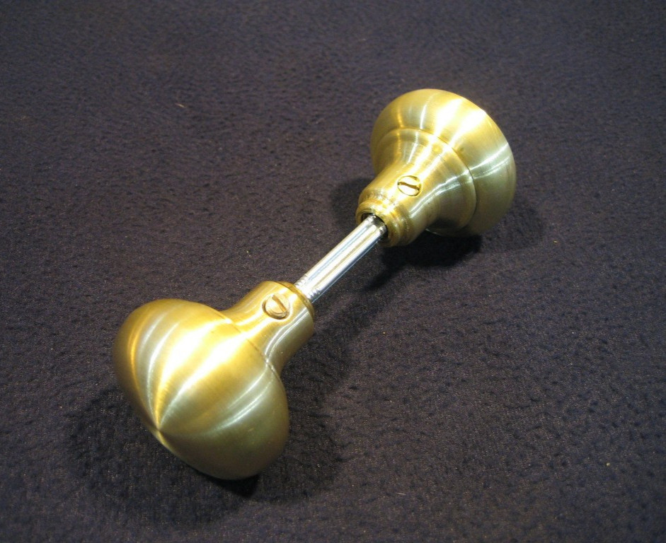 Antique Mortise Knob Latch Lock Brass Knobs & Plates - Refurbished - Yale #1016