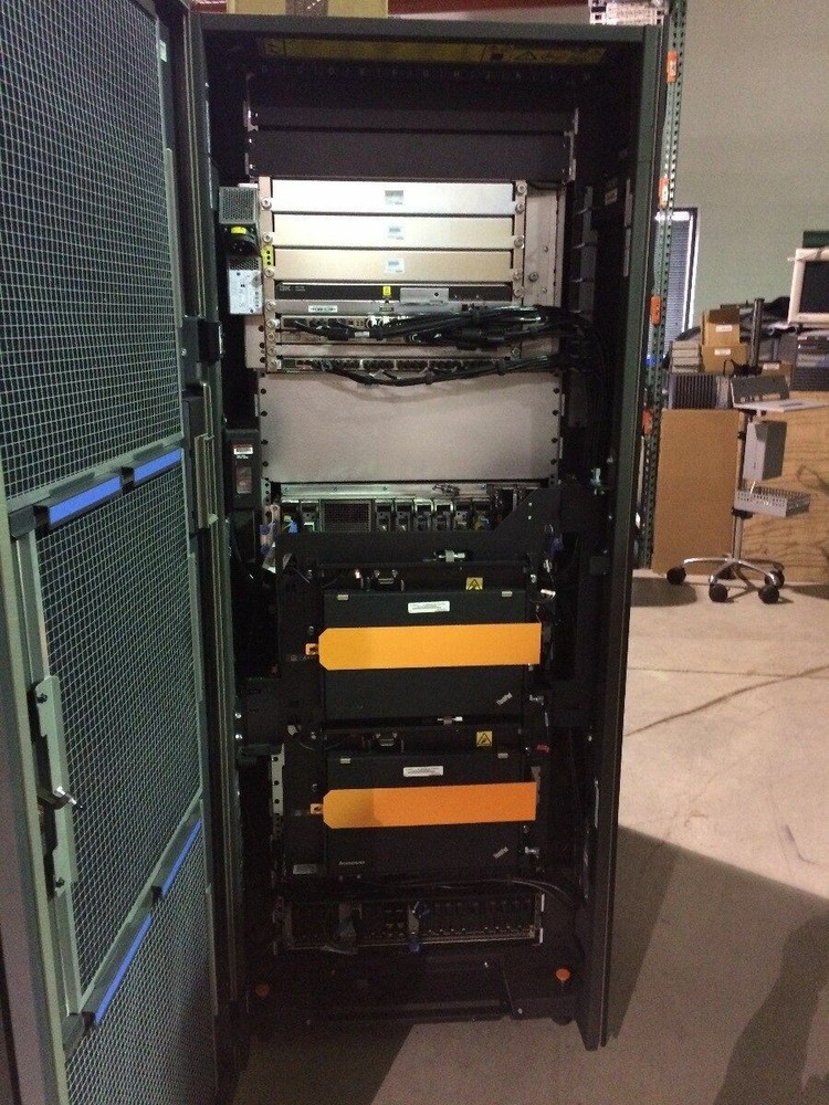 IBM 2818-M05 zEnterprise 114