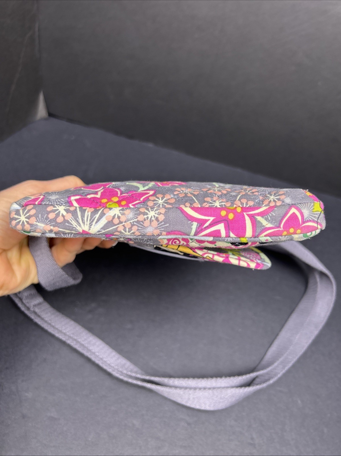 DISNEY VERA BRADLEY CROSSBODY BAG PURSE GRAY MINNIE & MICKEY MOUSE TROPICAL