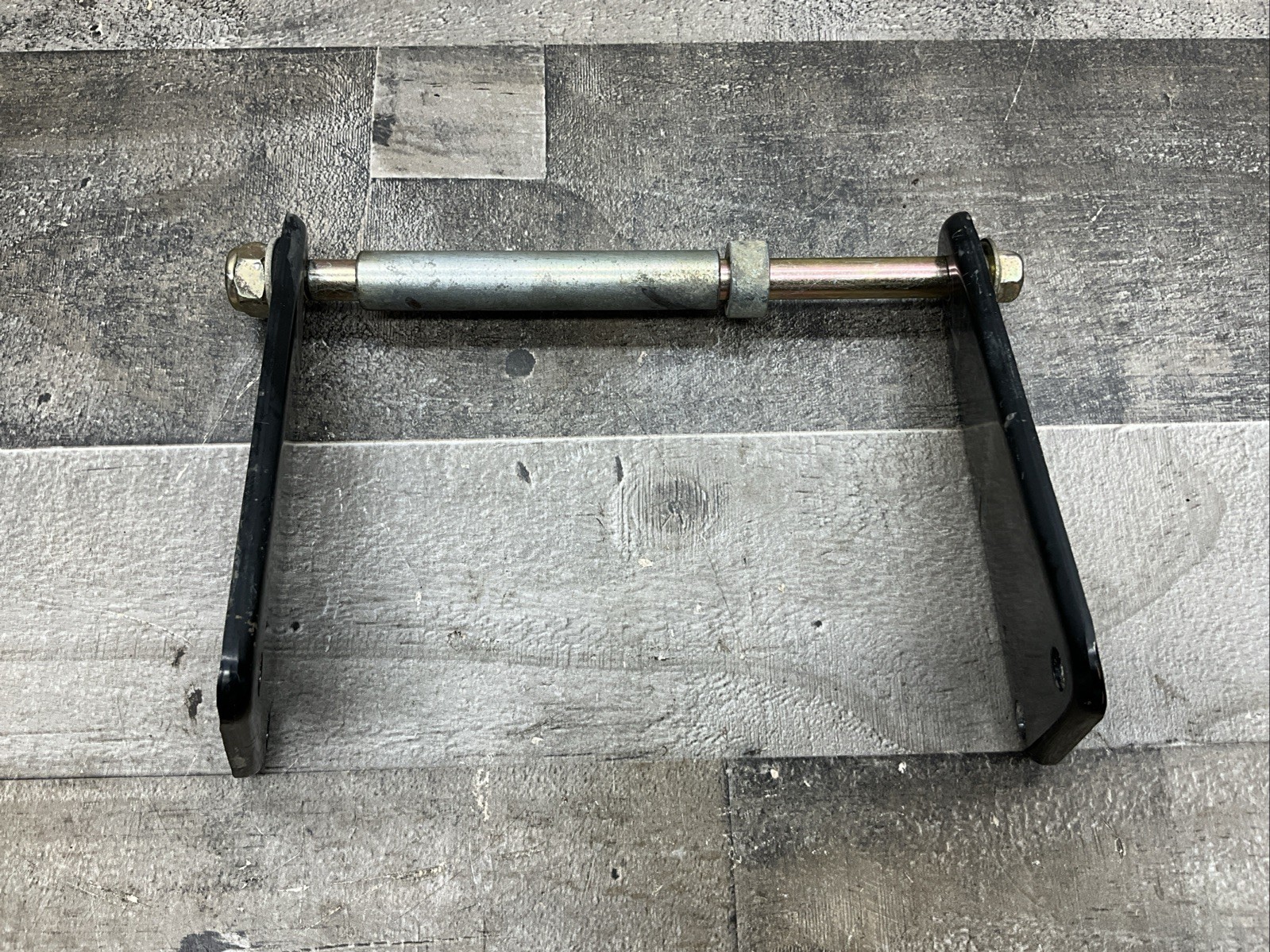 POLARIS 0450299 OEM ENGINE MOUNT STAY BRACKET SCRAMBLER SPORTSMAN PREDATOR 50/90