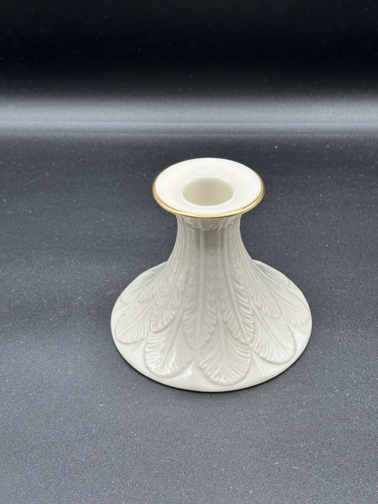 Lenox Candleholder Cream Color Textured Leaf Feather Pattern