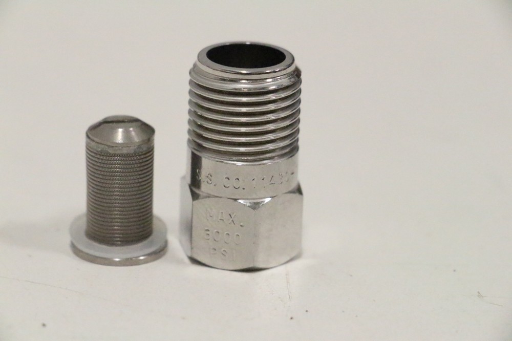 Spraying System 11430-1/4-SS-200 Nozzle Link Element NNB