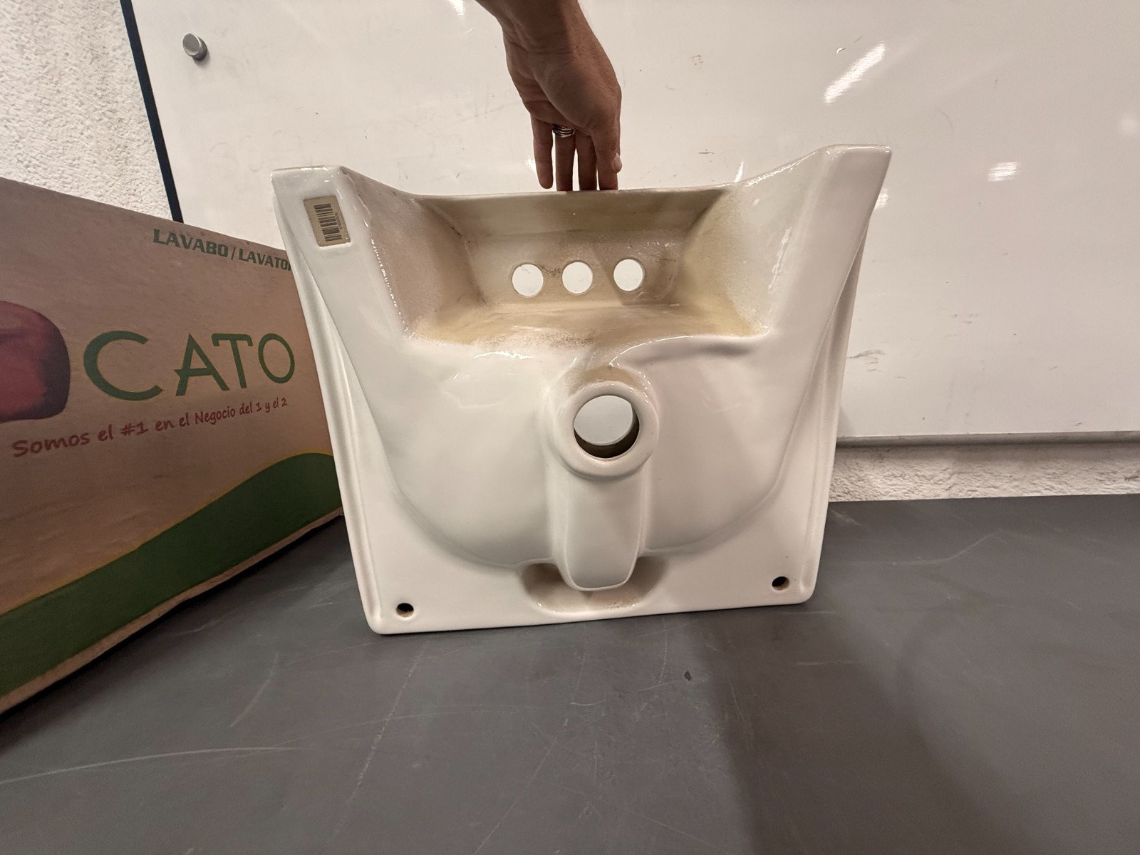 Cato White Caribe Jazmin 4" Faucet Centers Wall Mount Lavatory Sink 15035010100