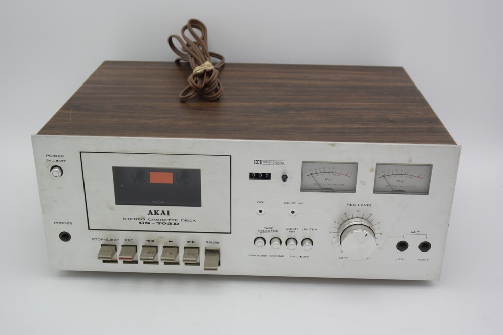 Vintage AKAI Stereo Cassette Deck CS-702D  Tape Deck