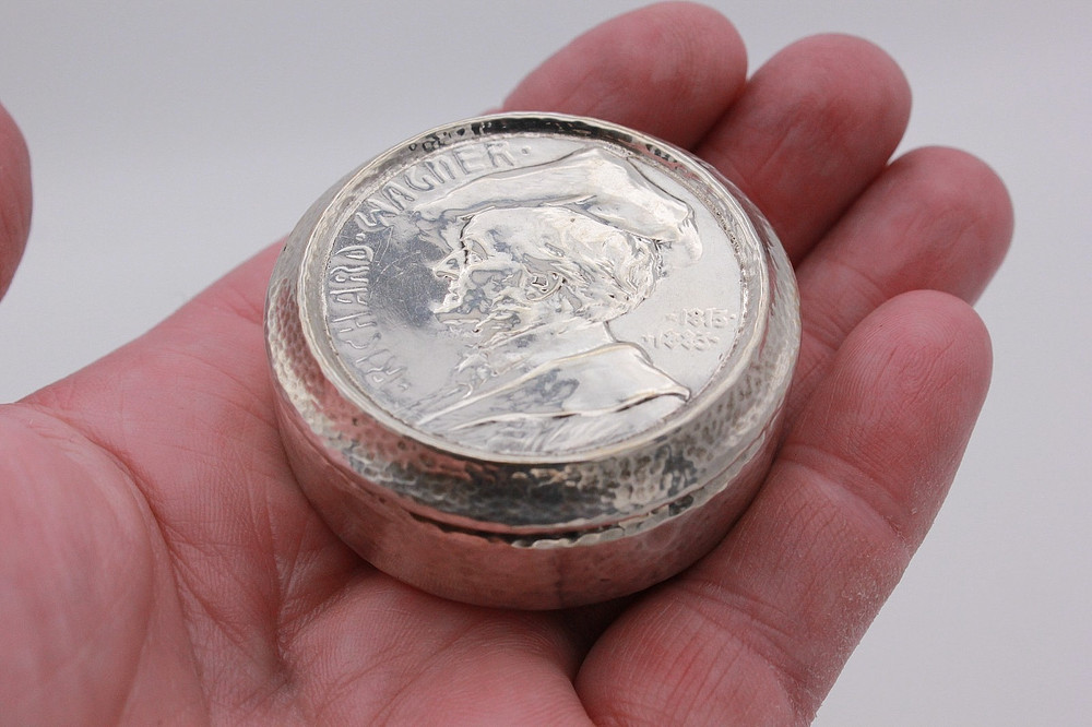 Richard Wagner Composer Commemorative German 800 Silver Box, 5 cm diameter