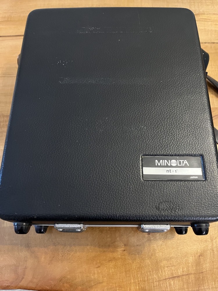 Minolta Luminance Meter. Excellent condition. Tested, works!