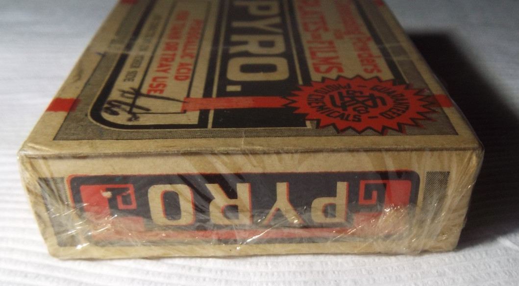 VERY RARE ANTIQUE 1920'S-30'S PYRO. DEVELOPING POWDERS FOR PLATES OR FILM READ!!