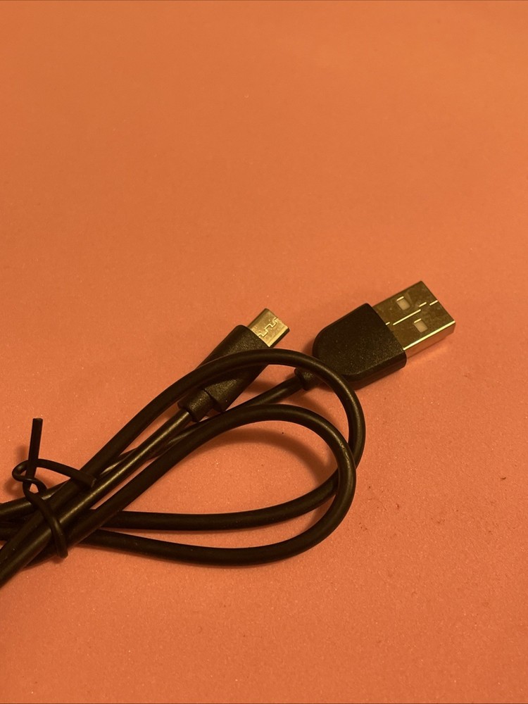 Stages Dash SDL1 Cycling Computer GPS / ANT+ Bluetooth W/ CHARGING CABLE