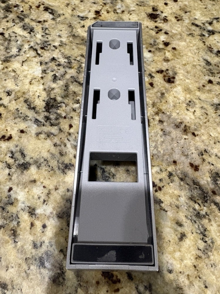 Authentic Nintendo Wii Plastic Stand Silver