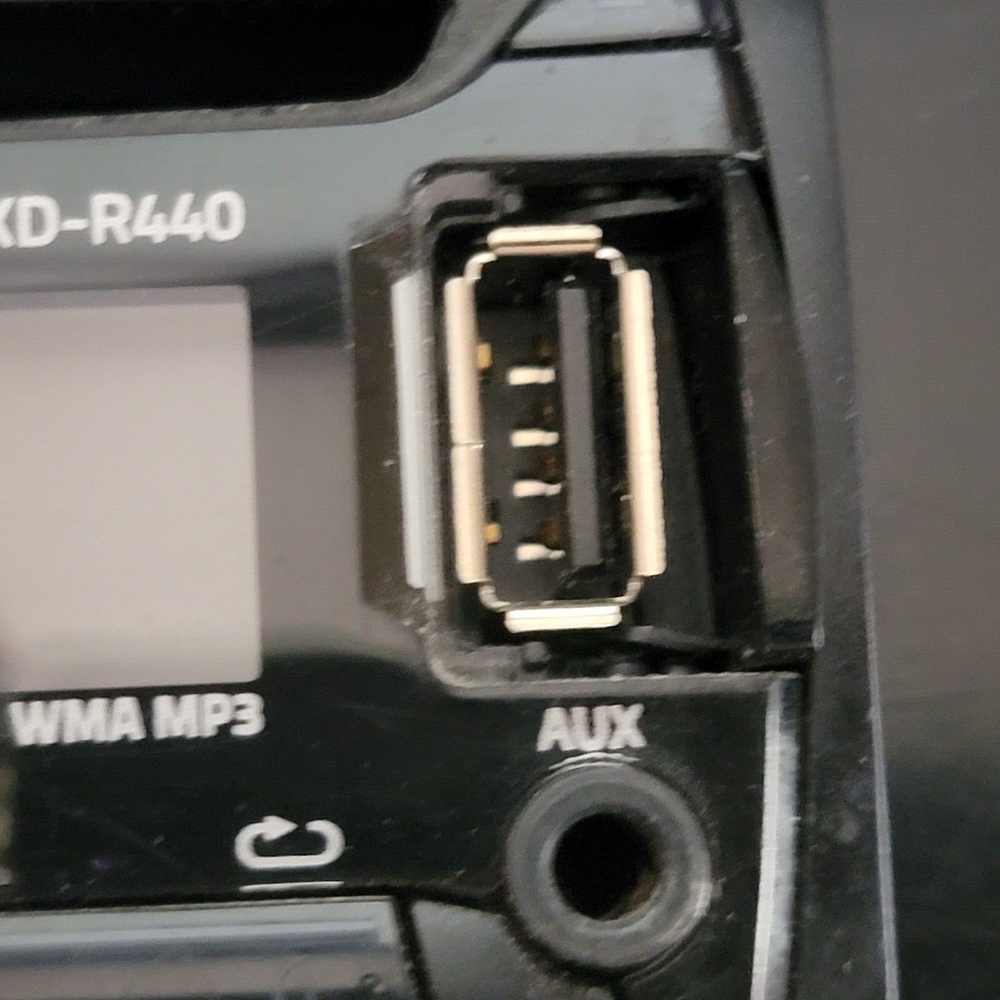 JVC KD-R440 FACEPLATE ONLY