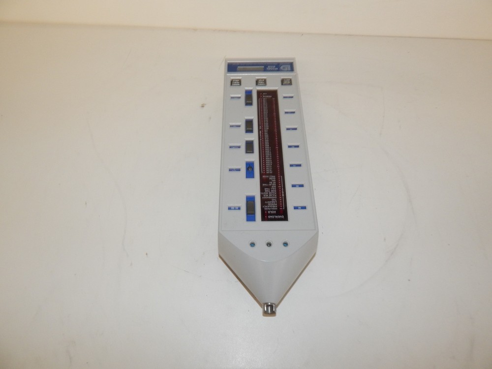 ^^ LARSON DAVIS 800B SOUND LEVEL METER (DZH67)