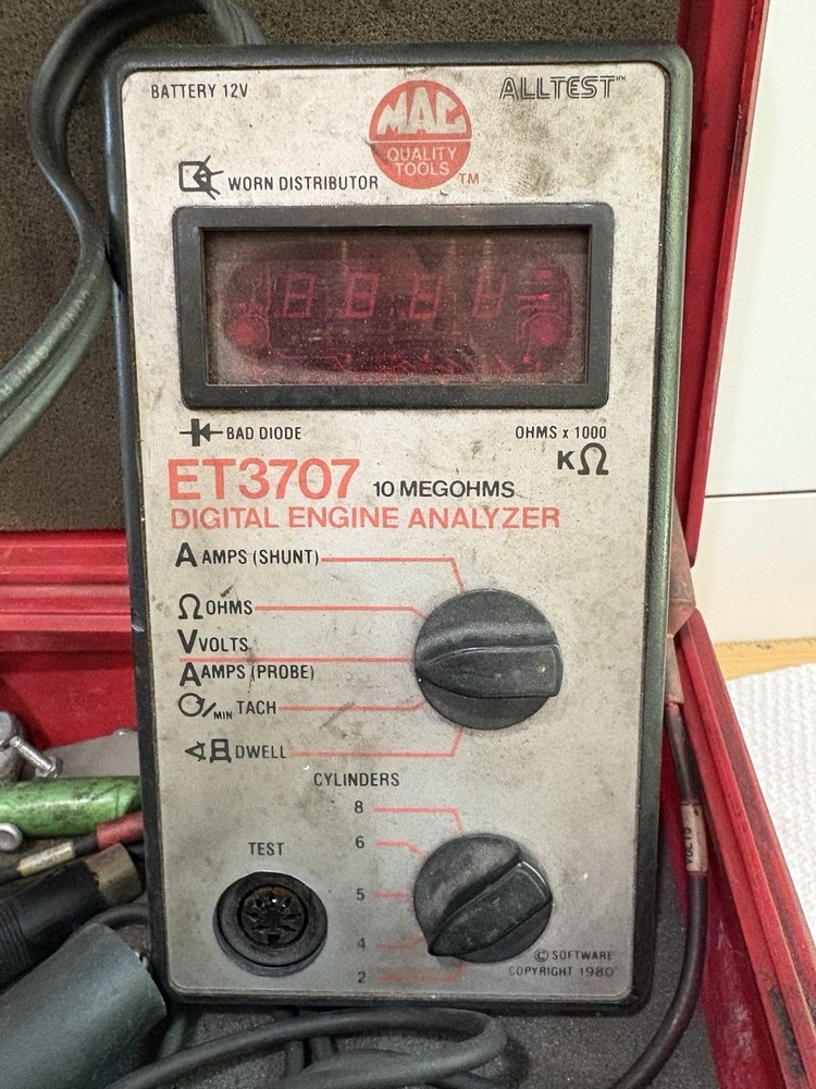 MAC tools ET3707 digital engine analyzer 10 megohms