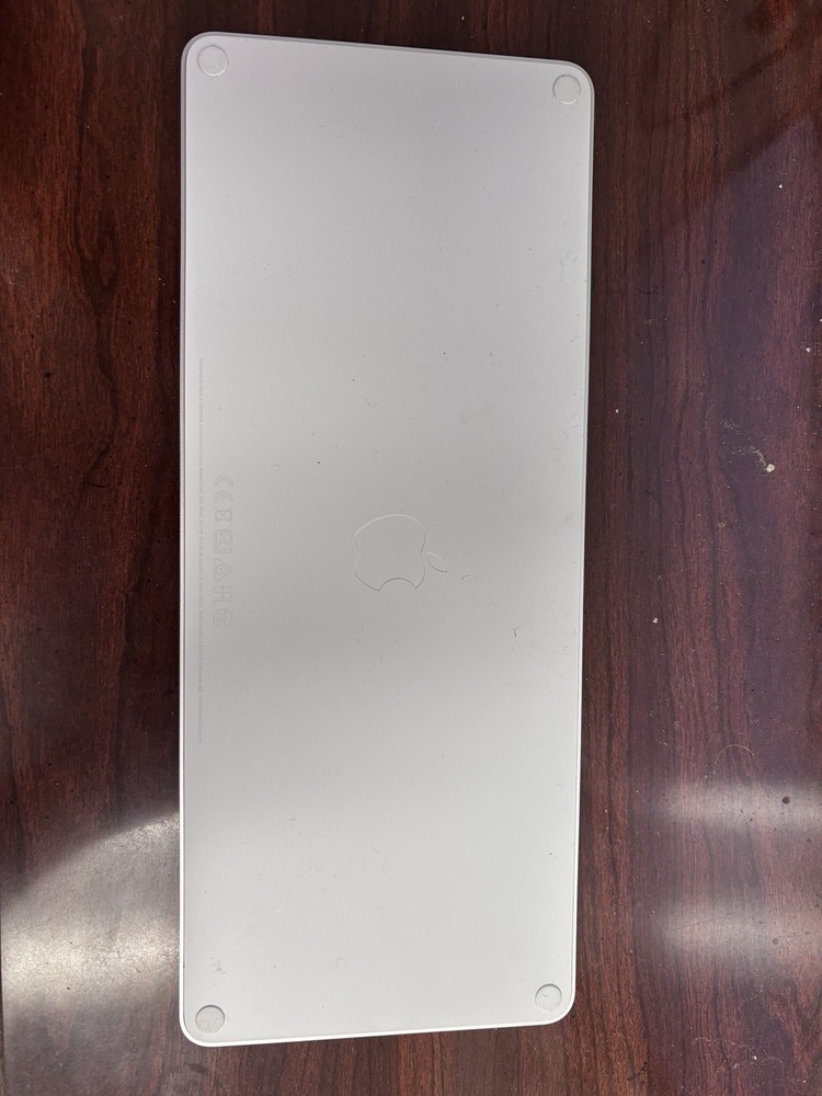 Apple Standalone Keyboard White Silver QWERTY English Enhanced Function Keys