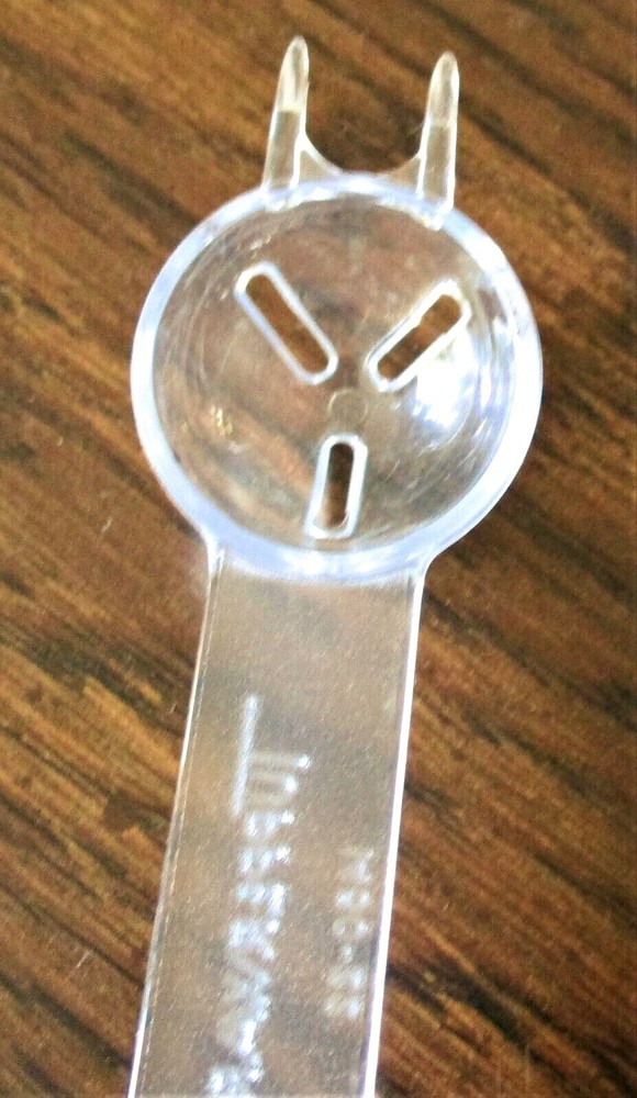 Tupperware Olive Spork #1450 Clear