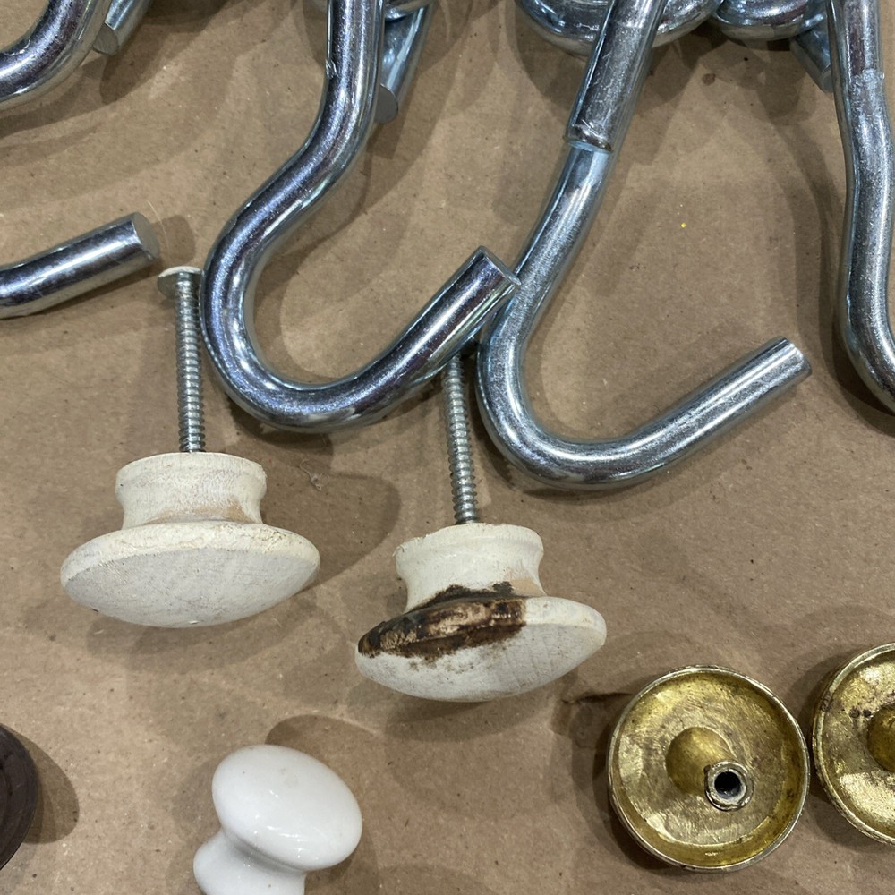 This Old House DIY NOS & Used Hooks Chains Knobs Pulls Clips Hinge Screws Clamp