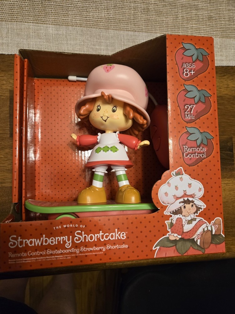 NEW, REMOTE CONTROL SKATEBOARDING STRAWBERRY SHORTCAKE