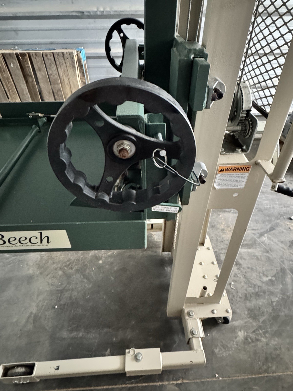 BEECH 1000 lbs Lift Truck GW-2006 For 15kv Gear