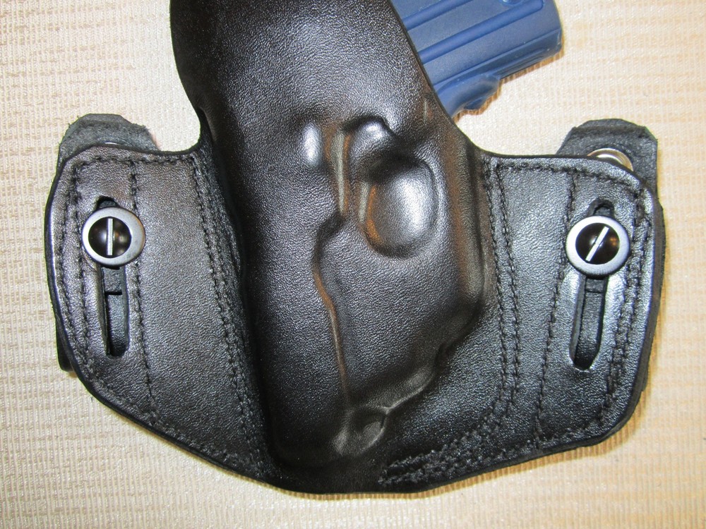 Pancake holster conversion snap straps, converts an owb into a iwb holster