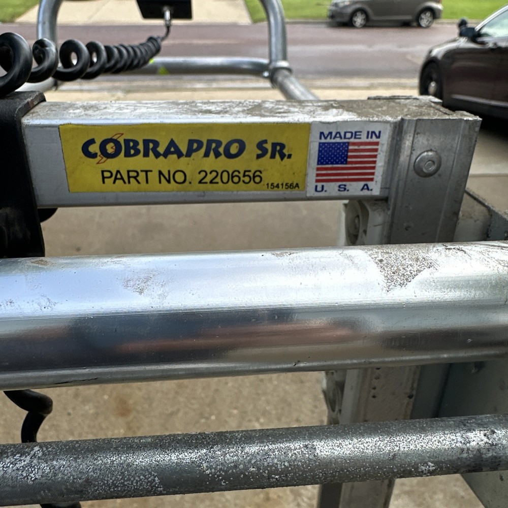 Wesco Cobra Pro sr. Electric Assist