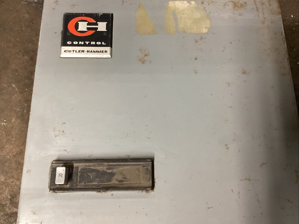 CUTLER HAMMER EMPTY ENCLOSURE #804C79PR4*CO