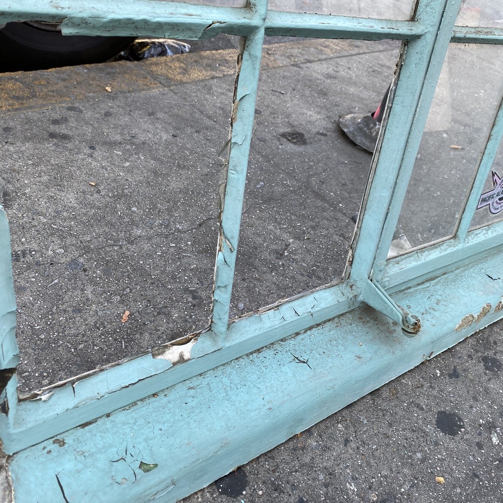 Metal case window 73.5x49 Functioning Center Windows