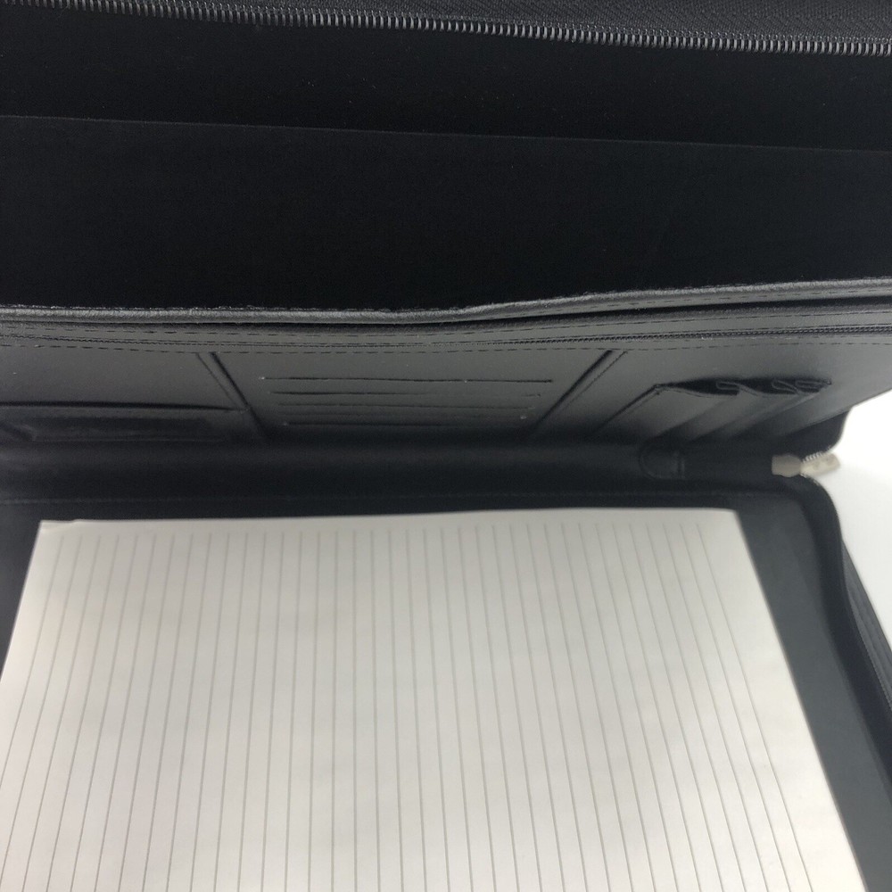 Oracle A4 Document Wallet with Zip Closure & Several Sections As New Condition