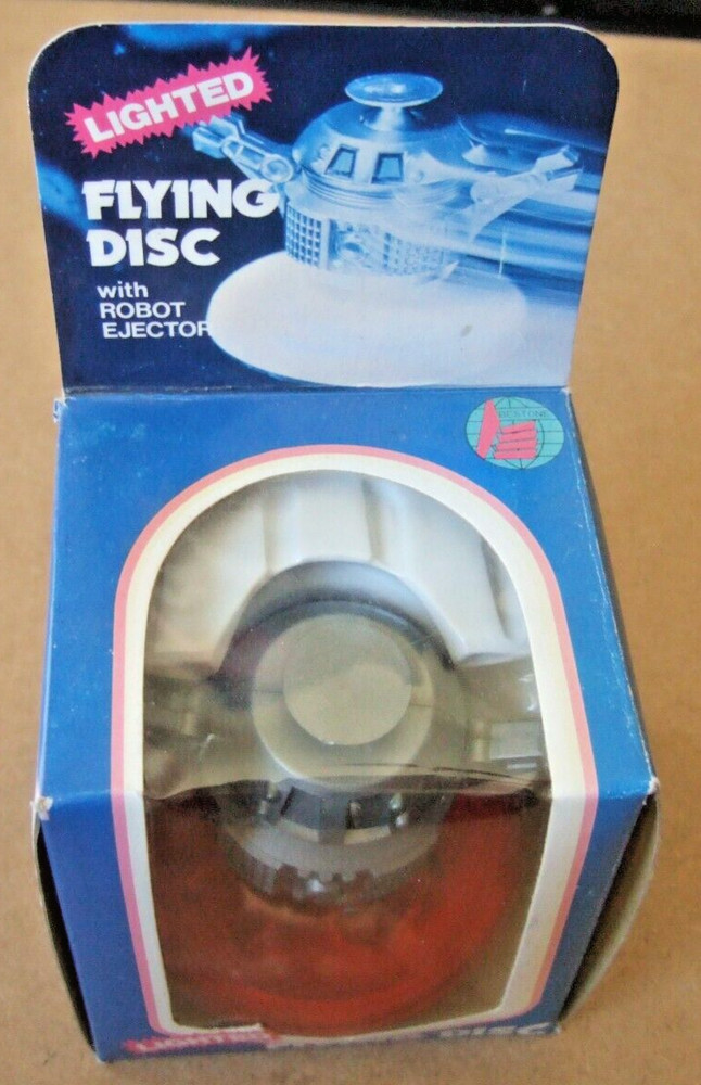T D C FLYING DISC WITH ROBOT EJECTOR ORIGINAL BOX