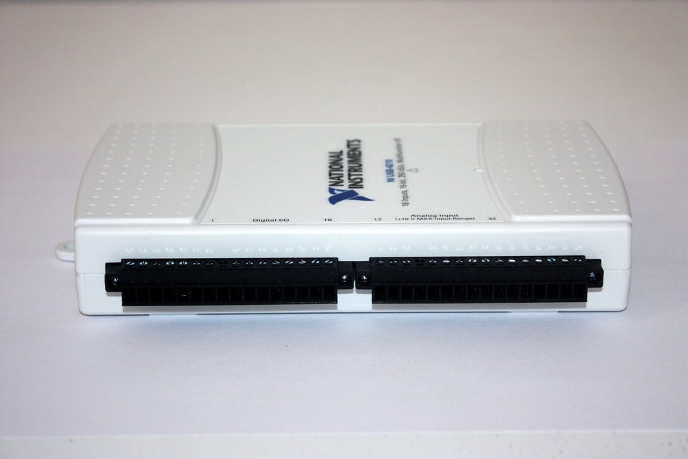 National Instruments NI USB-6210 Multifunction I/O Device DAQ Data Acquisition