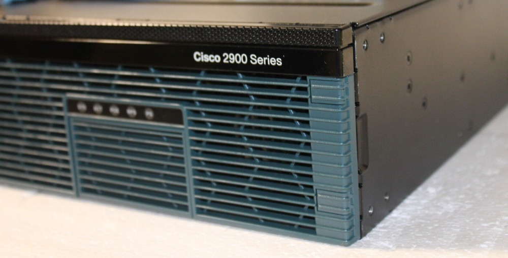 Cisco C2921-VSEC/K9 Cisco 2921 Voice Sec. Bundle, PVDM3-32, UC&SEC