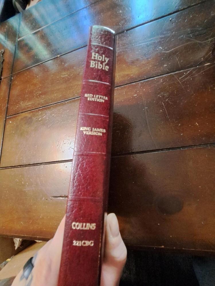 Holy bible red print edition