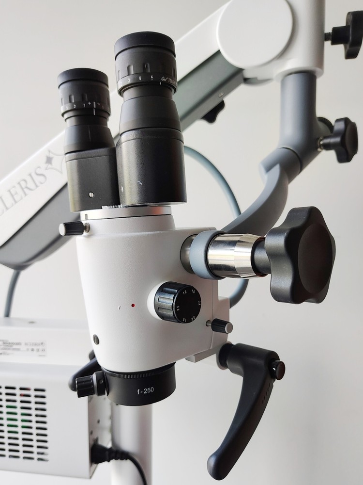 Ecleris Microstar Microscope U10M100F with Ecleris Everlux Light Source