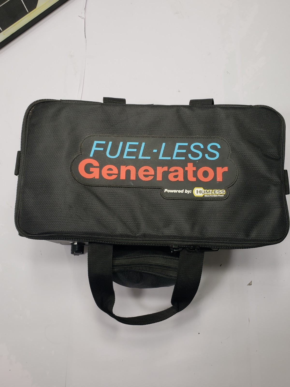 Fuel-Less Generator by Humless Lion Energy 50W Solar Panel Power Connector